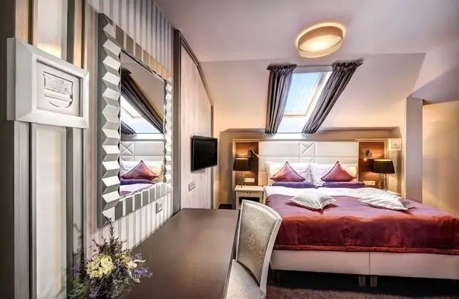 Deluxe Tek Büyük veya İki Ayrı Yataklı Oda