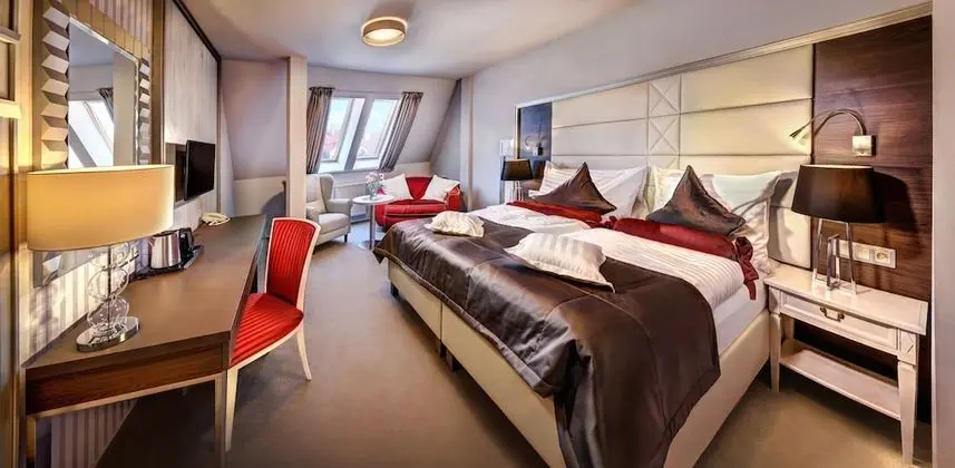 Deluxe Tek Büyük veya İki Ayrı Yataklı Oda