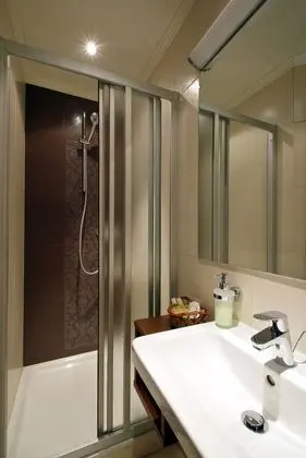 Standard Tek Büyük veya İki Ayrı Yataklı Oda