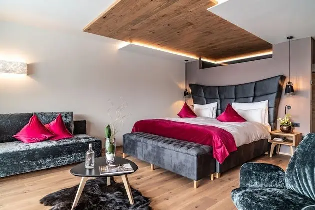 Romantic Süit, Dağ Manzaralı