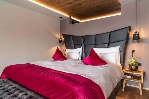 Romantic Süit, Dağ Manzaralı