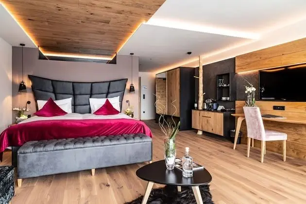 Romantic Süit, Dağ Manzaralı