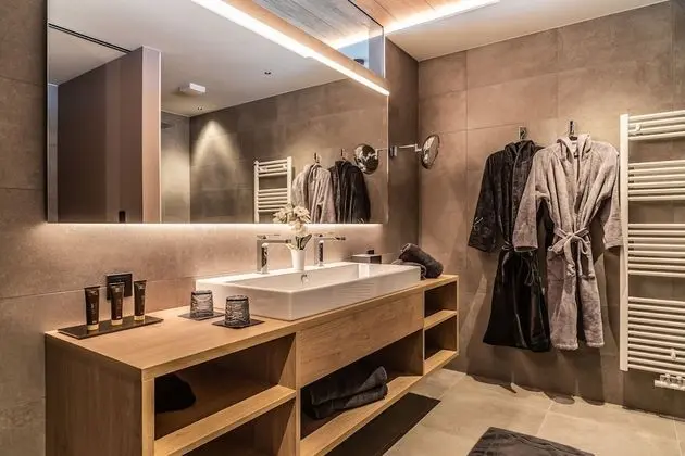 Romantic Süit, Dağ Manzaralı