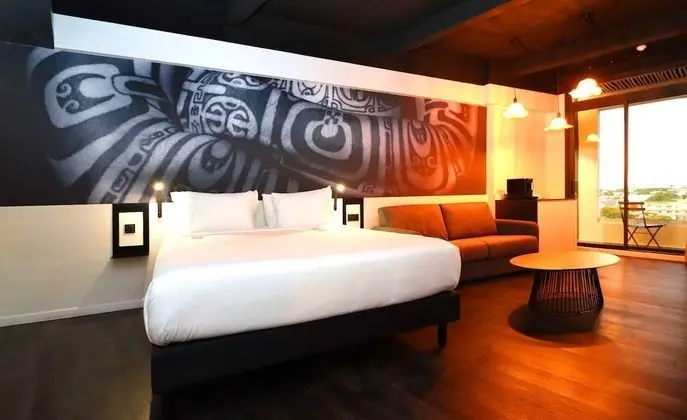 Stüdyo (Tahitian Home)