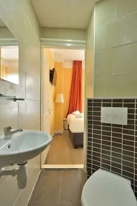 Small double room