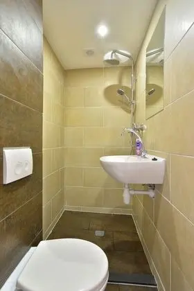 Small double room