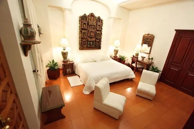 Premium King Room