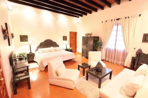 Premium King Room