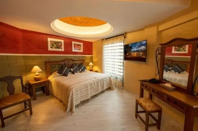 Luxury Oda, 1 En Büyük (King) Boy Yatak, Kule