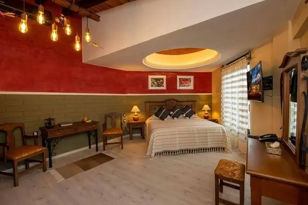 Luxury Oda, 1 En Büyük (King) Boy Yatak, Kule