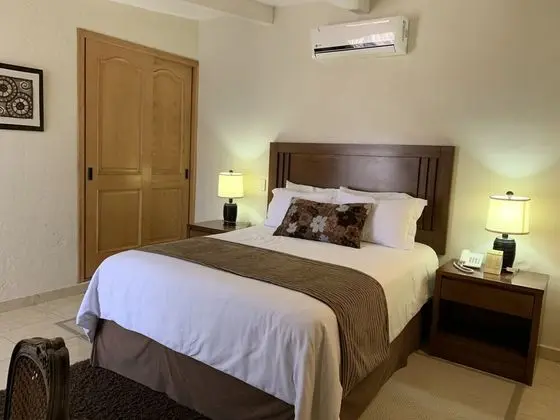 Petite Suite, Balcony