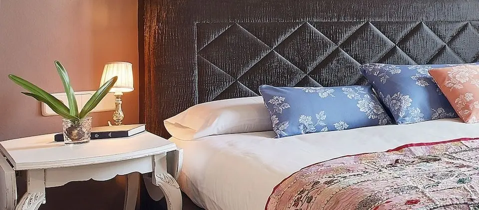 Deluxe Tek Büyük Yataklı Oda, 1 En Büyük (King) Boy Yatak, Özel Banyo, Dağ Manzaralı