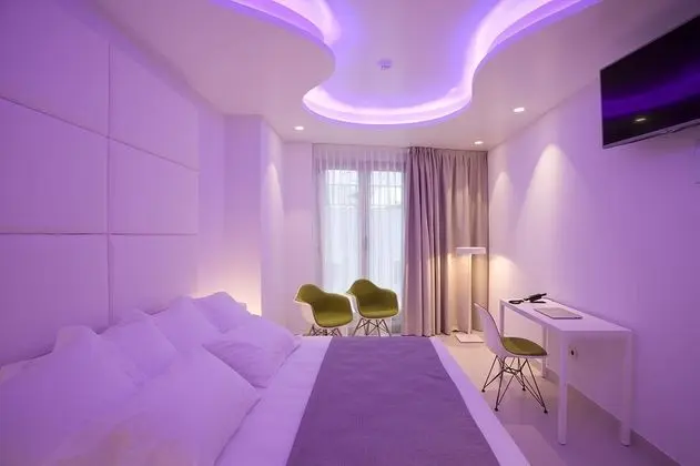 Design Tek Büyük Yataklı Oda, Jakuzi (Vistas al castillo)