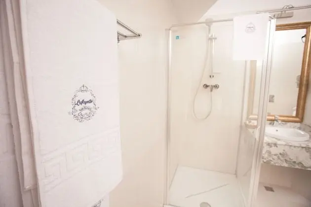 Deluxe Tek Büyük Yataklı Oda, Şehir Manzaralı