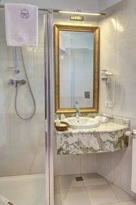 Deluxe Tek Büyük Yataklı Oda, Şehir Manzaralı