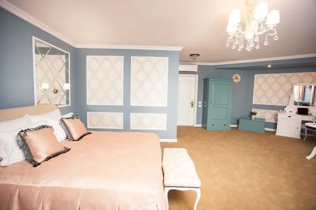 Junior Süit, Şehir Manzaralı