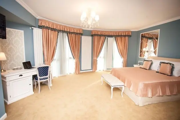 Junior Süit, Şehir Manzaralı