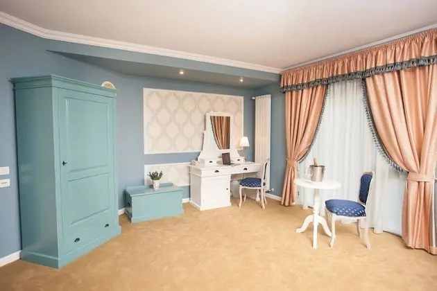 Junior Süit, Şehir Manzaralı