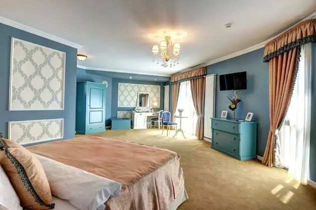 Junior Süit, Şehir Manzaralı