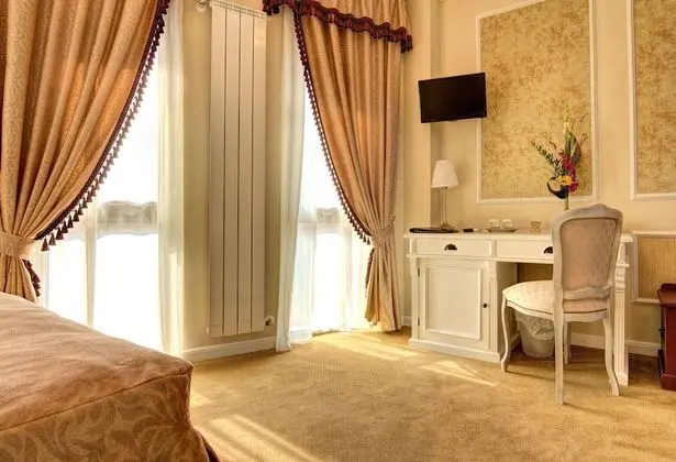 Standard Tek Büyük Yataklı Oda, Şehir Manzaralı