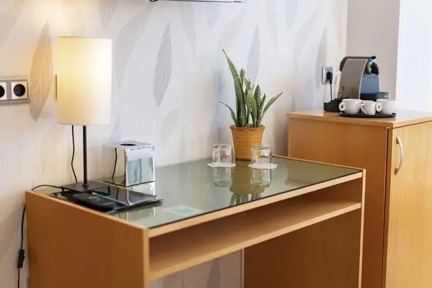 Basic Üç Kişilik Oda