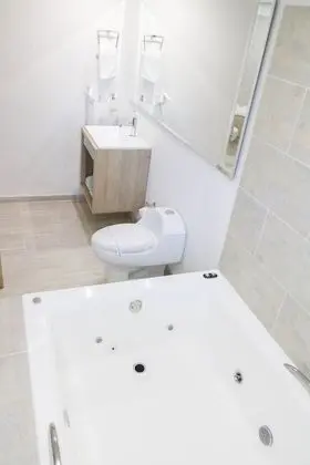Deluxe Oda, Sıcak Su Küveti