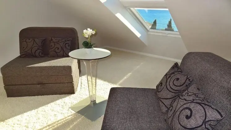 Life Suite Front sea view (2+2)