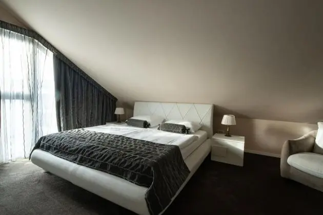 Presidental 2 bedroom Apartment (4+2)