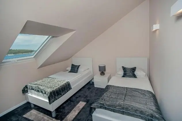 Presidental 2 bedroom Apartment (4+2)