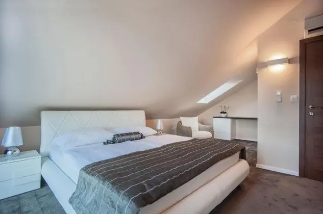 Presidental 2 bedroom Apartment (4+2)