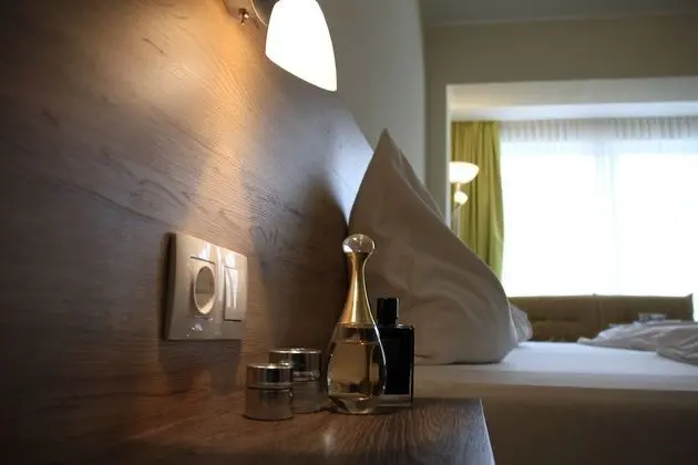 Deluxe Tek Büyük Yataklı Oda, Balkon, Dağ Manzaralı