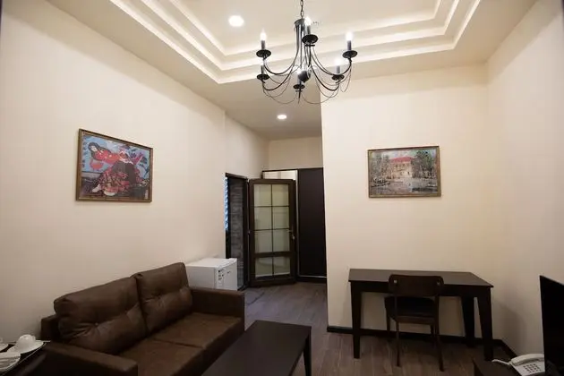 Deluxe Tek Büyük veya İki Ayrı Yataklı Oda