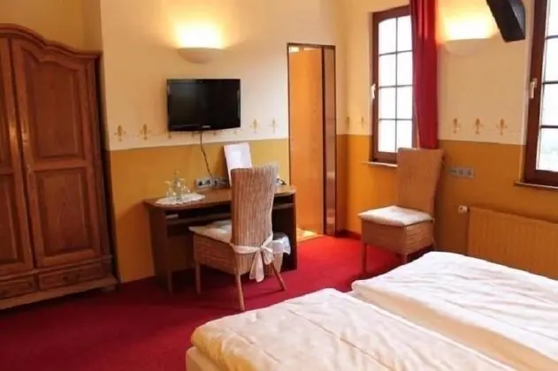 Comfort Tek Büyük Yataklı Oda