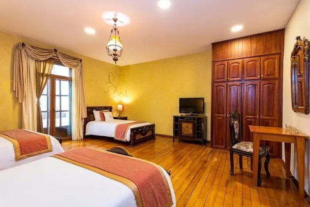 Üç Kişilik Oda, Balkon