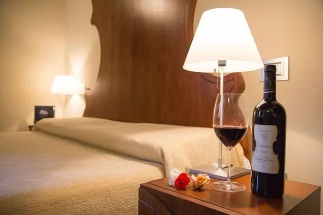 Tek Büyük Yataklı Oda, Bahçe Manzaralı