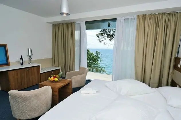 Deluxe Tek Büyük veya İki Ayrı Yataklı Oda, Deniz Manzaralı