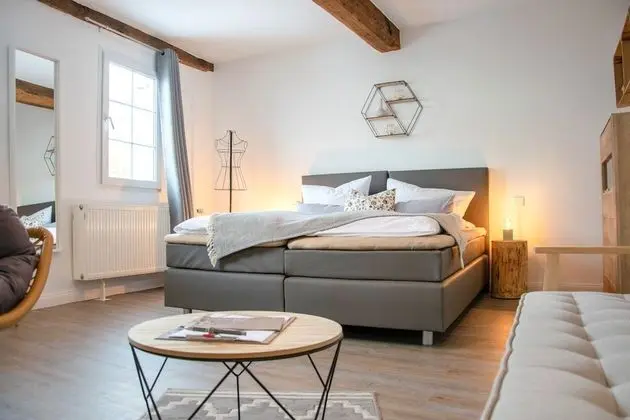 Comfort Tek Büyük Yataklı Oda