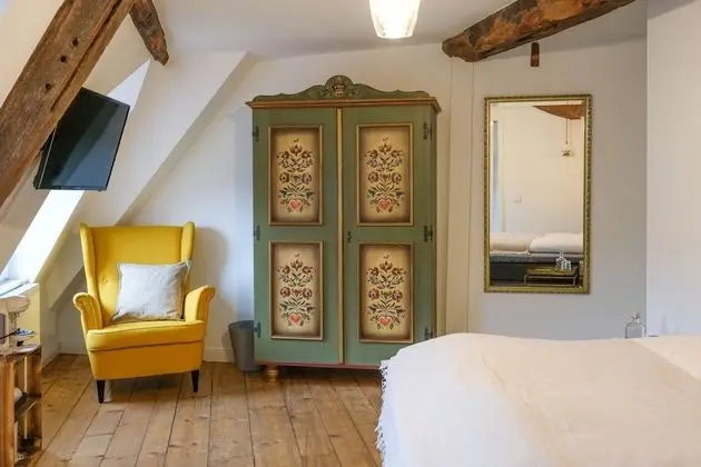 Standard Tek Büyük Yataklı Oda