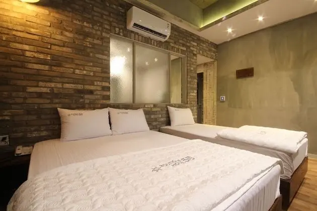 İki Ayrı Yataklı Oda