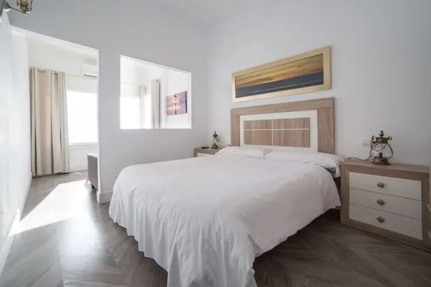 Tek Büyük Yataklı Oda