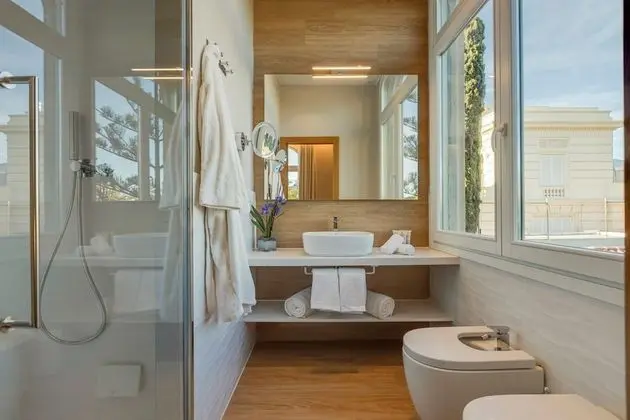 Deluxe Tek Büyük Yataklı Oda, Jakuzi