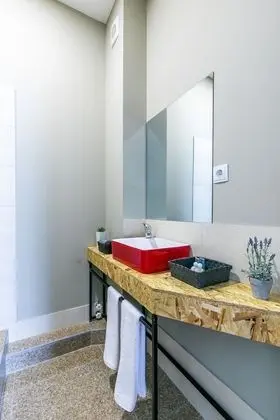 Standard Tek Büyük veya İki Ayrı Yataklı Oda, Avlu Manzaralı