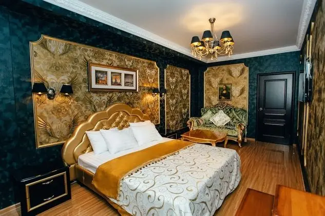 Deluxe Tek Büyük Yataklı Oda