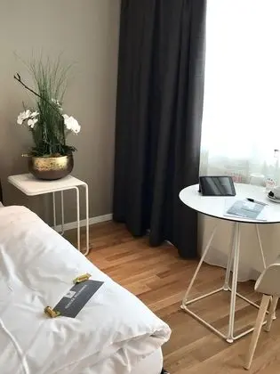 Classic Tek Büyük Yataklı Oda