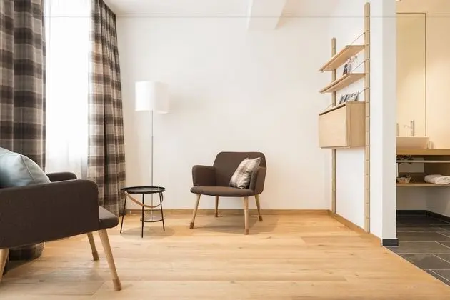 Superior Tek Büyük Yataklı Oda (Alpenblick)