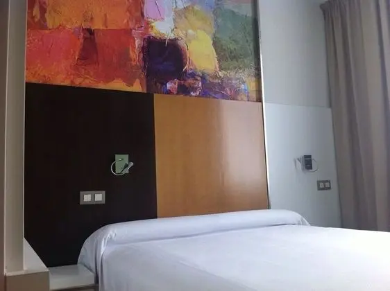 Standard Tek Büyük veya İki Ayrı Yataklı Oda