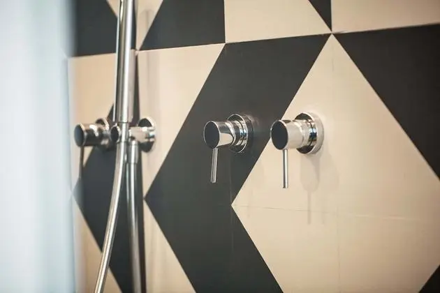 Deluxe Üç Kişilik Oda, Balkon, Şehir Manzaralı