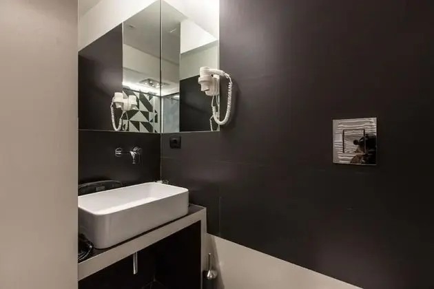 Deluxe Üç Kişilik Oda, Balkon, Şehir Manzaralı