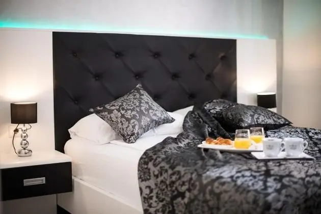 Luxury Tek Büyük veya İki Ayrı Yataklı Oda