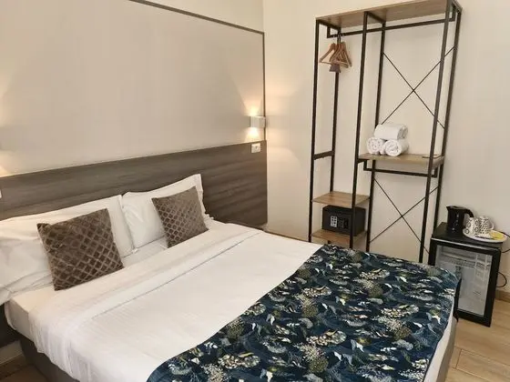 Tek Büyük Yataklı Oda